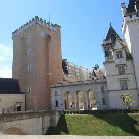 Quartier Historique Du Chateau Bel Appt Meuble 波城 外观 照片