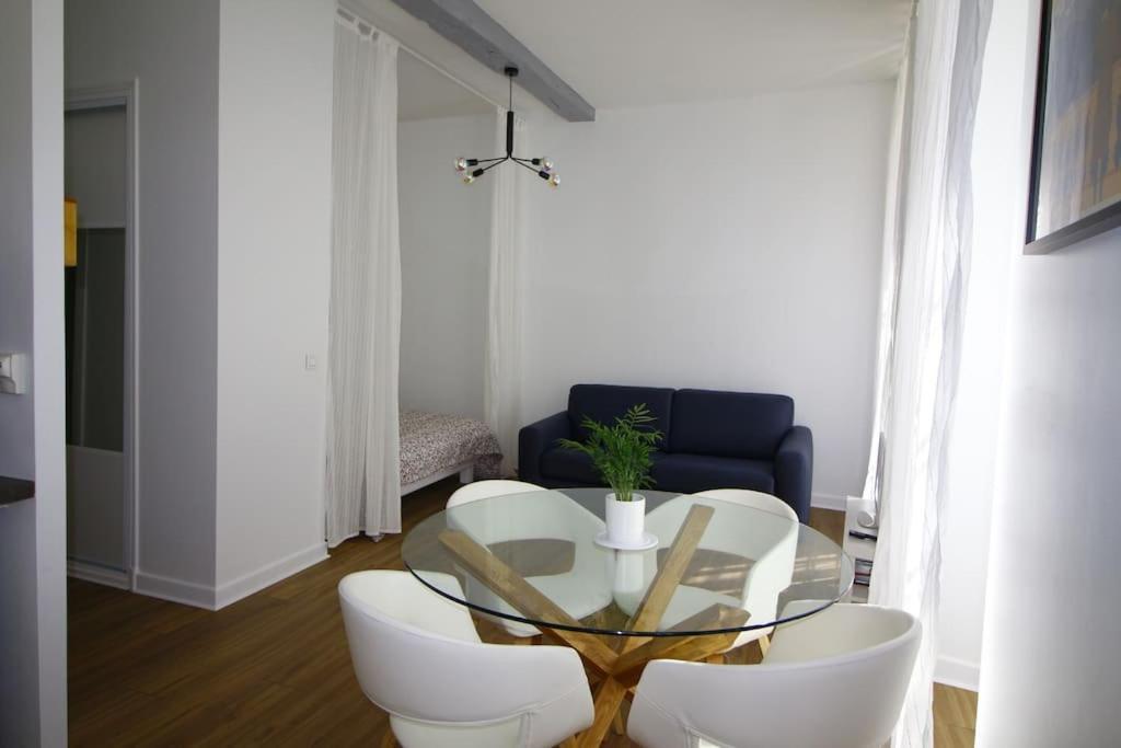 Quartier Historique Du Chateau Bel Appt Meuble 波城 外观 照片