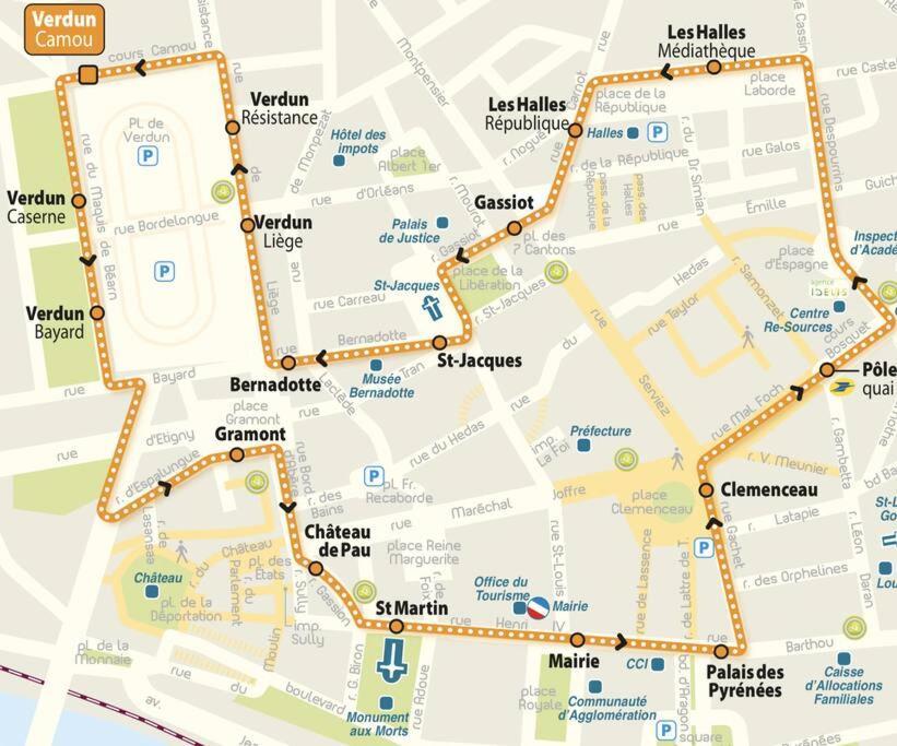 Quartier Historique Du Chateau Bel Appt Meuble 波城 外观 照片